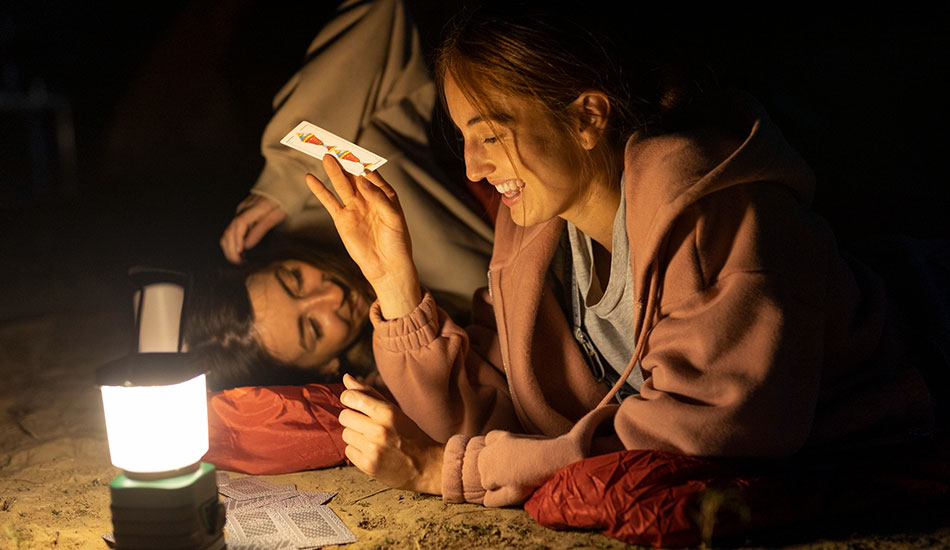 headlamp flashlight for night bushcraft camp